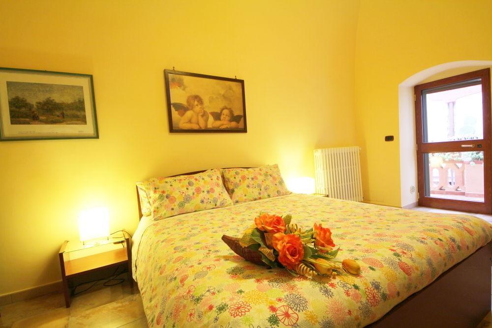 산테라모 인 콜레 La Rosa Blu 2 B&B 외부 사진