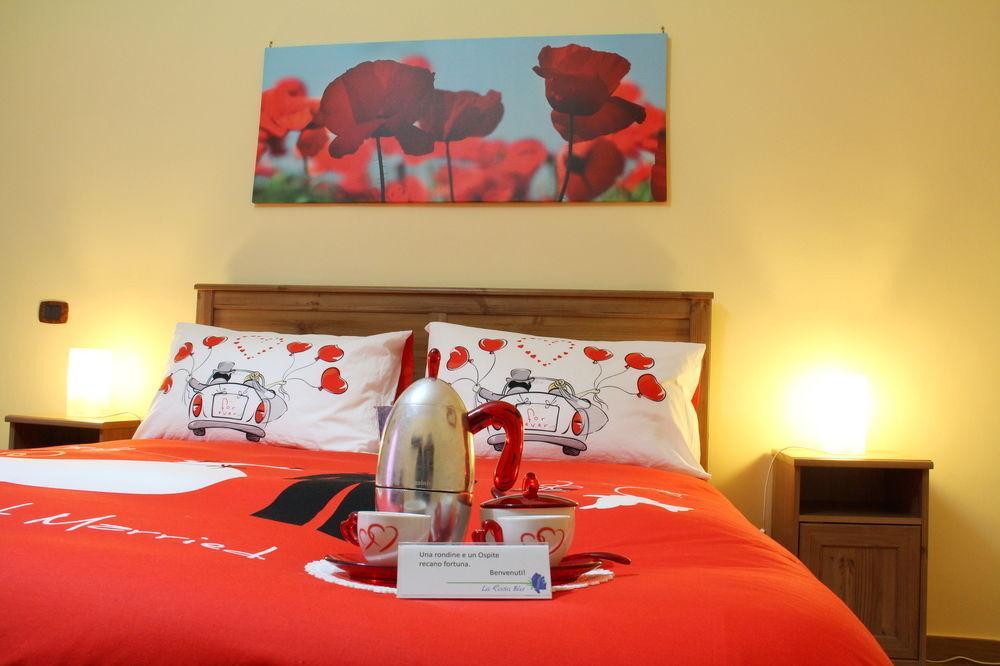 산테라모 인 콜레 La Rosa Blu 2 B&B 외부 사진